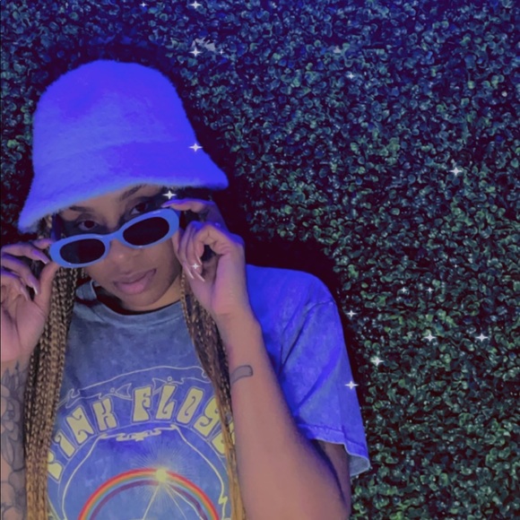 Meet your Posher, Cymba - Picture 4 of 8